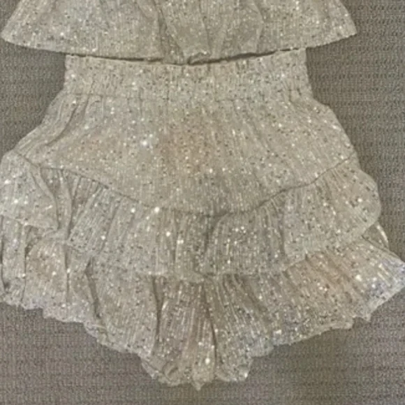 Endless Rose sequin skort - Picture 2 of 4